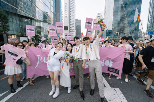 국제앰네스티 한국지부,  서울퀴어퍼레이드에서 1백 명의 시민들과  ‘그냥 결혼이야 JUST MARRIAGE’ 혼인평등 행진 진행
